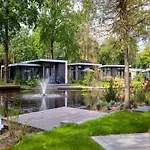 度假居 Elegant Country Chalet In Guelders 霍德鲁