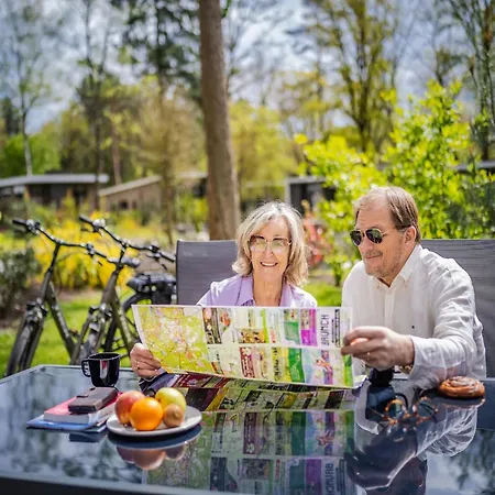 Stylish In The Woods For 6 Hoenderloo