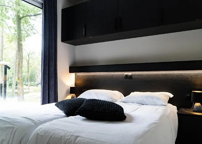 Holiday home Stylish In The Woods For 6 Hoenderloo