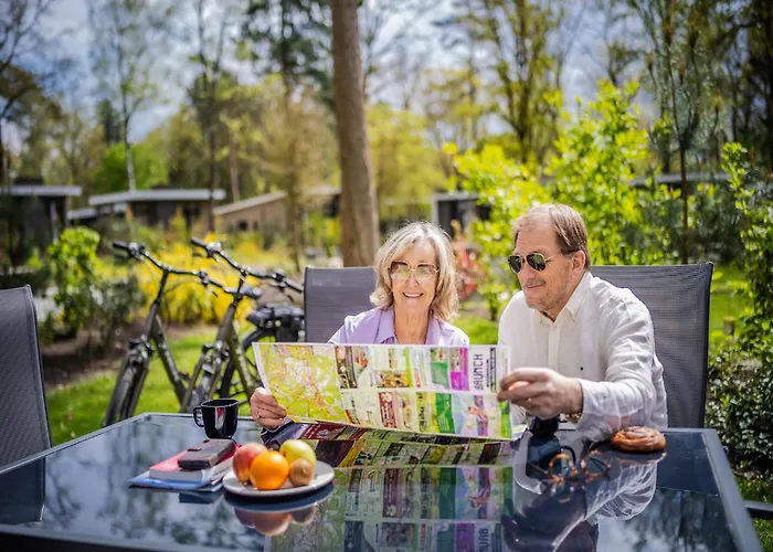 Stylish In The Woods For 6 Hoenderloo