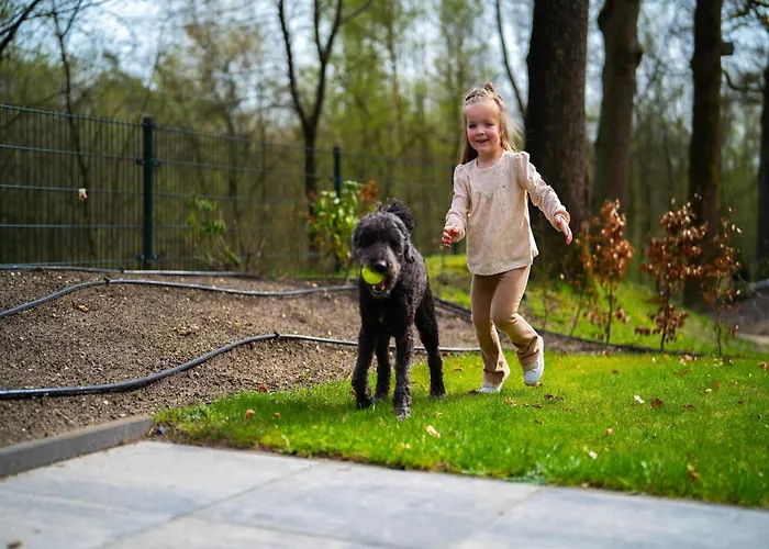 Stylish In The Woods For 6 Holiday home Hoenderloo