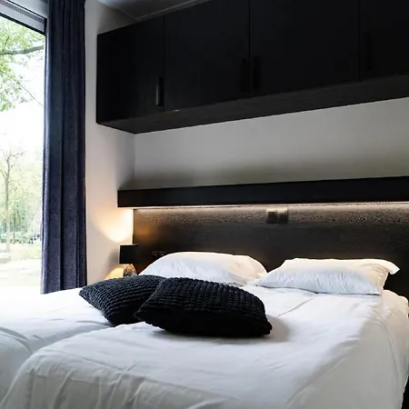 Feriehus Elegant Country Chalet In Guelders Hoenderloo